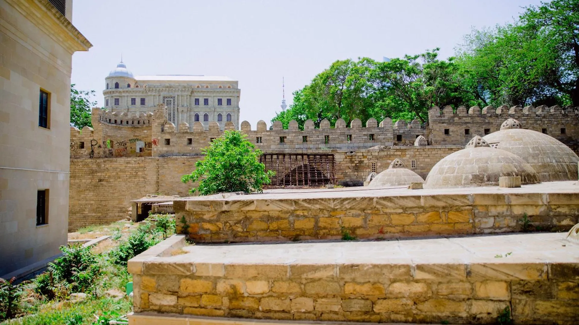 Vaali Hotel Baku