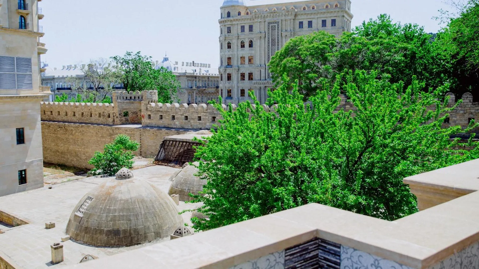 Vaali Hotel Baku