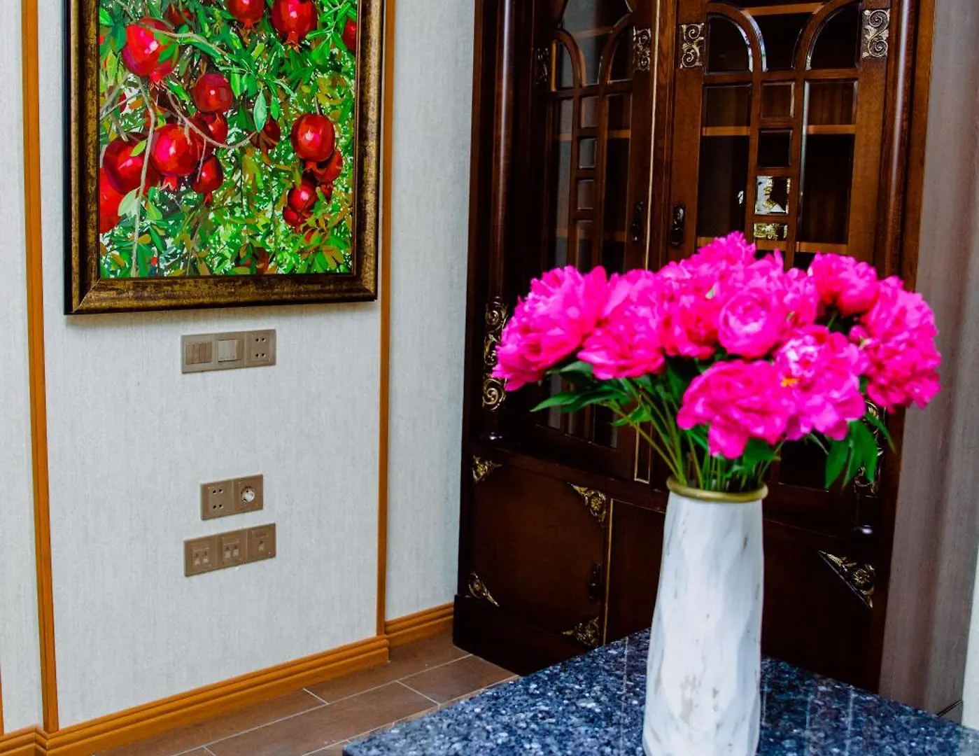 Vaali Hotel Baku 0*,